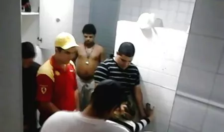 الاغ فوق العاده بزرگ روی ورزش ها. جوی کمپانی برازرس سکس