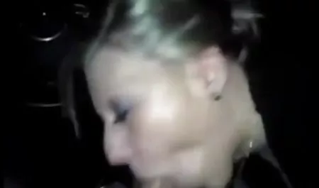 لعنتی شلخته یورو در سکسبرازرس VDV صورت صورت مقعد