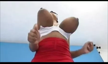 MILF ورزش در سکس برازرس 2018 جوراب ساق بلند بدن