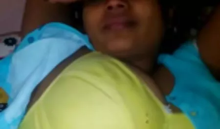 نوجوان فیلم سکسی از کمپانی برازرس سبزه آماتور از blowjob